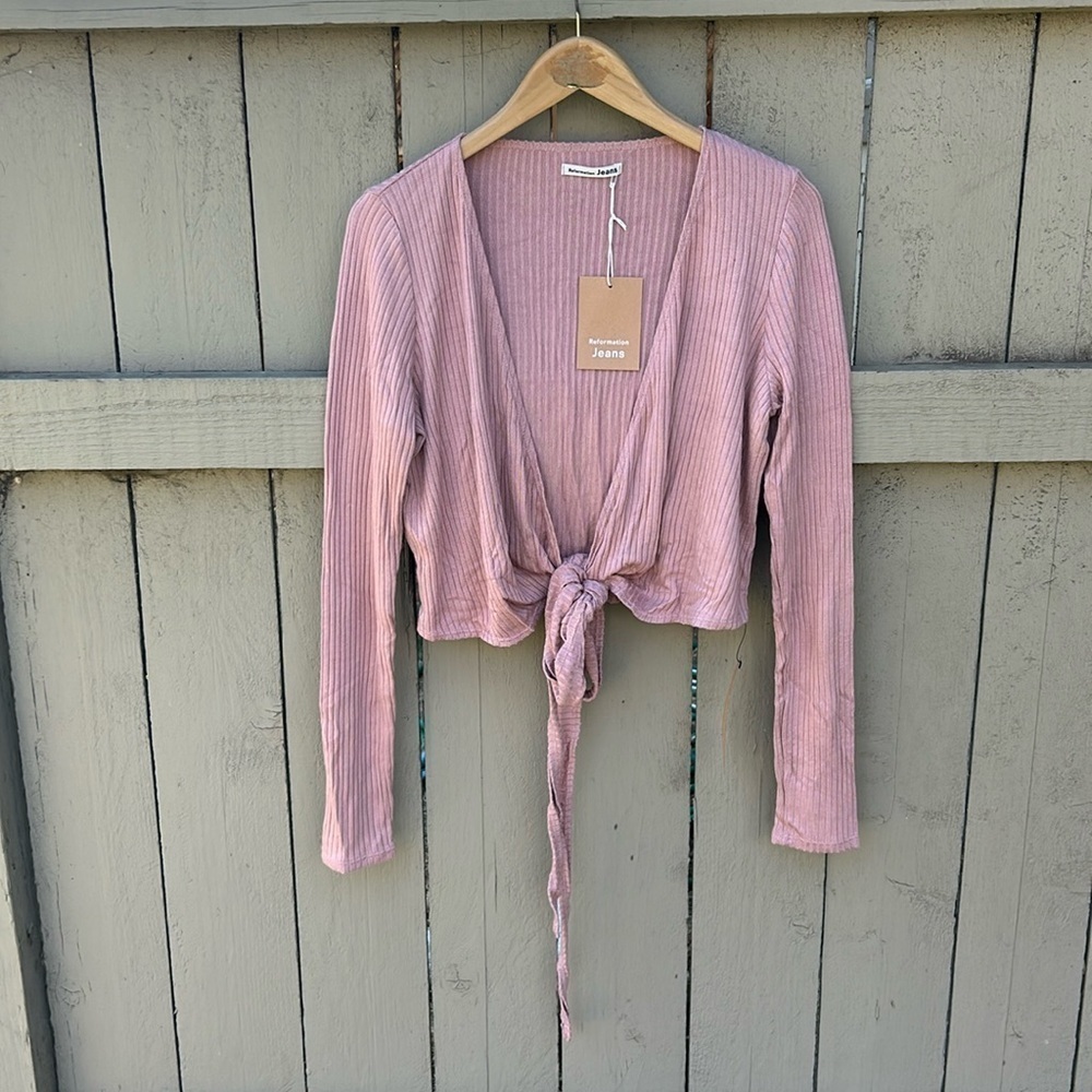 NWT Reformation Jeans Petalo Top in Peony Color PINK Sz Large Sold Out Online.